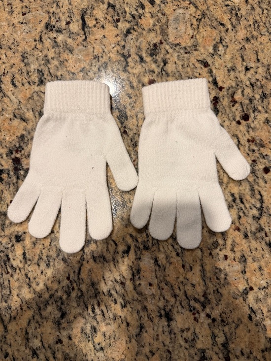 Accessories - White Knit Gloves - Unbranded